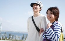 カップル・ペアの場合、部屋は男女同室になれますか？