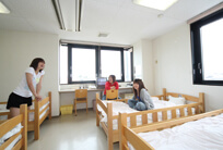 相部屋室内例
