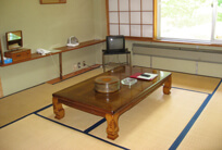 相部屋室内例