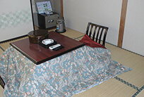 相部屋室内例